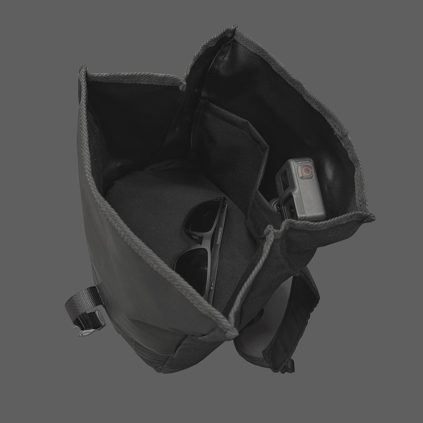 The Aveor Backpack 18L